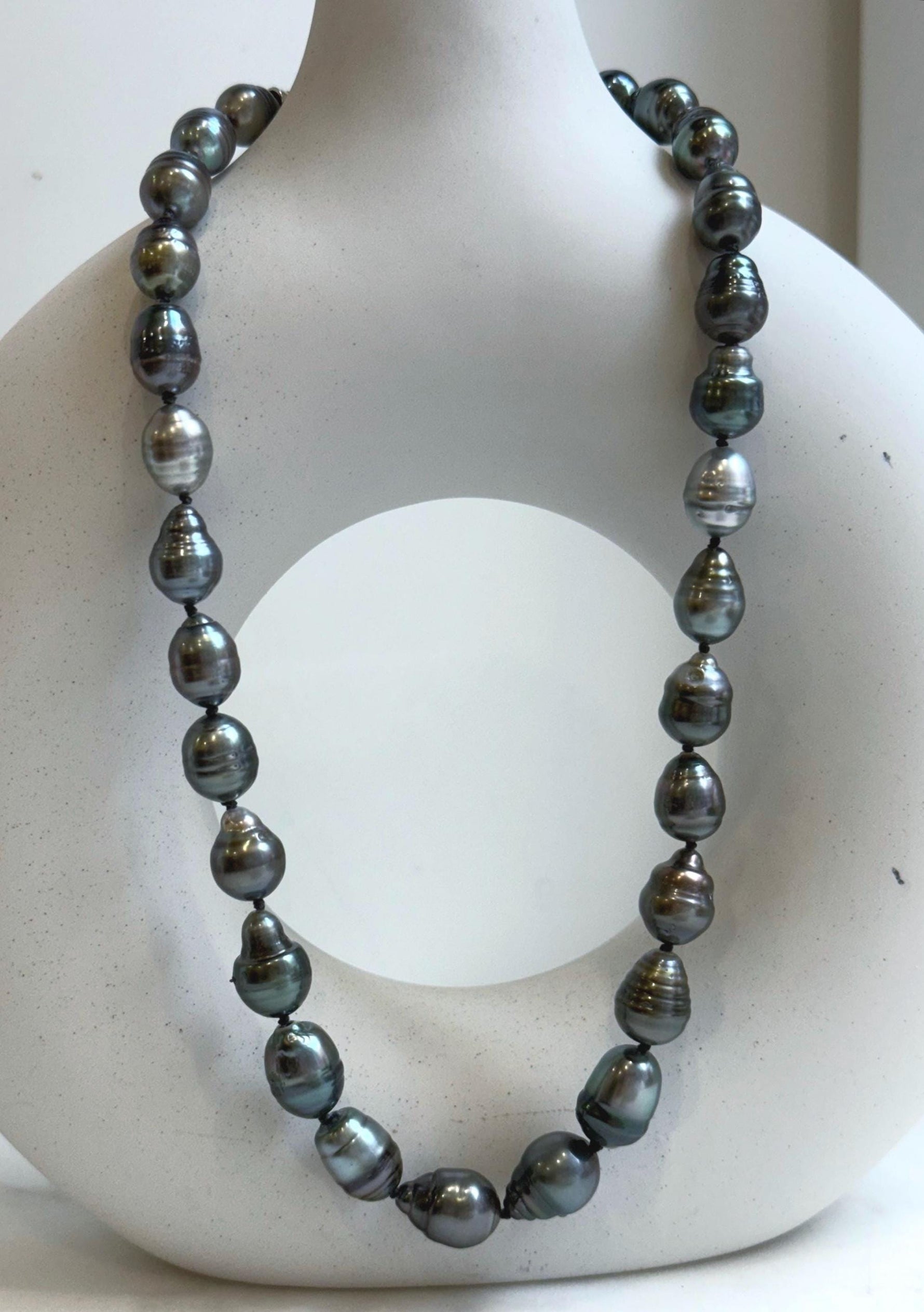 Elly’s 8.6-11mm 29pcs Tahitian Ocean pearls necklace: Extreme luster, Hand knotted, 18”, S925 silver necklace strand, gift for her