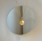 Elly’s 12.6mm Au750 18K Gold Genius South Sea ultra Golden Ocean Pearl Pendant: Extreme luster mirrored, 1.6cm high, 18K real gold pendant. gift for her Valentine’s Day