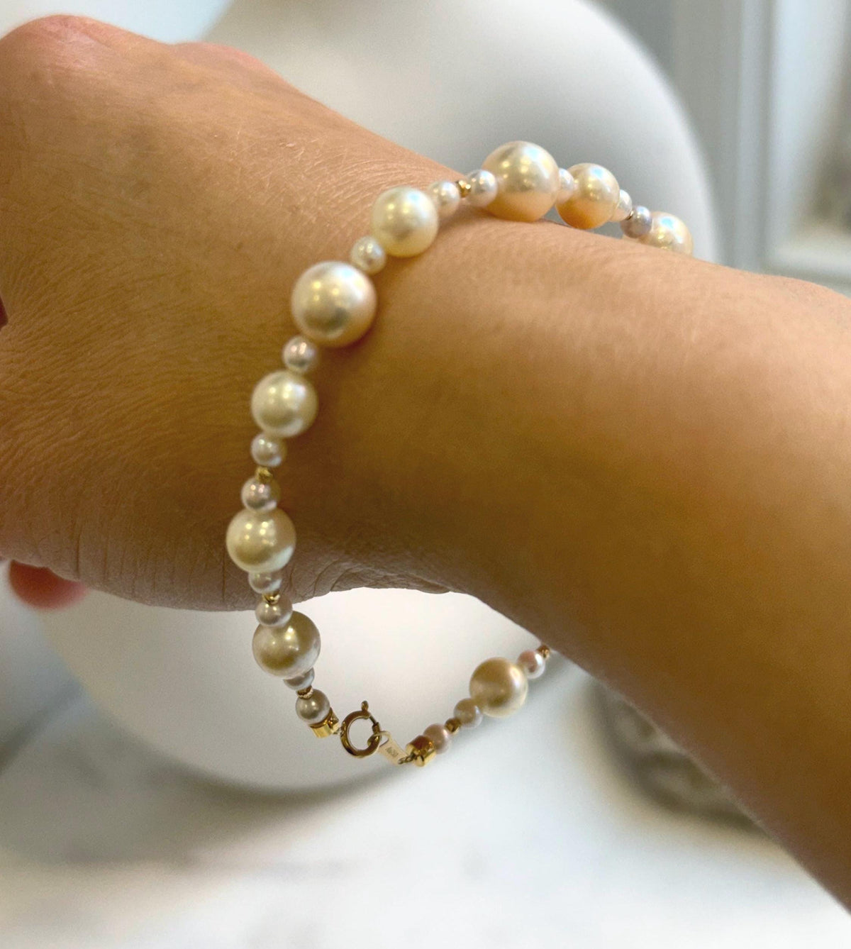Elly’s Au750 18K gold Akoya Ocean Pearls Bracelet: Extreme luster Mirrored effect, 3.4-7.9mm, 18k Gold beads clips, 7.7” long. gift for her