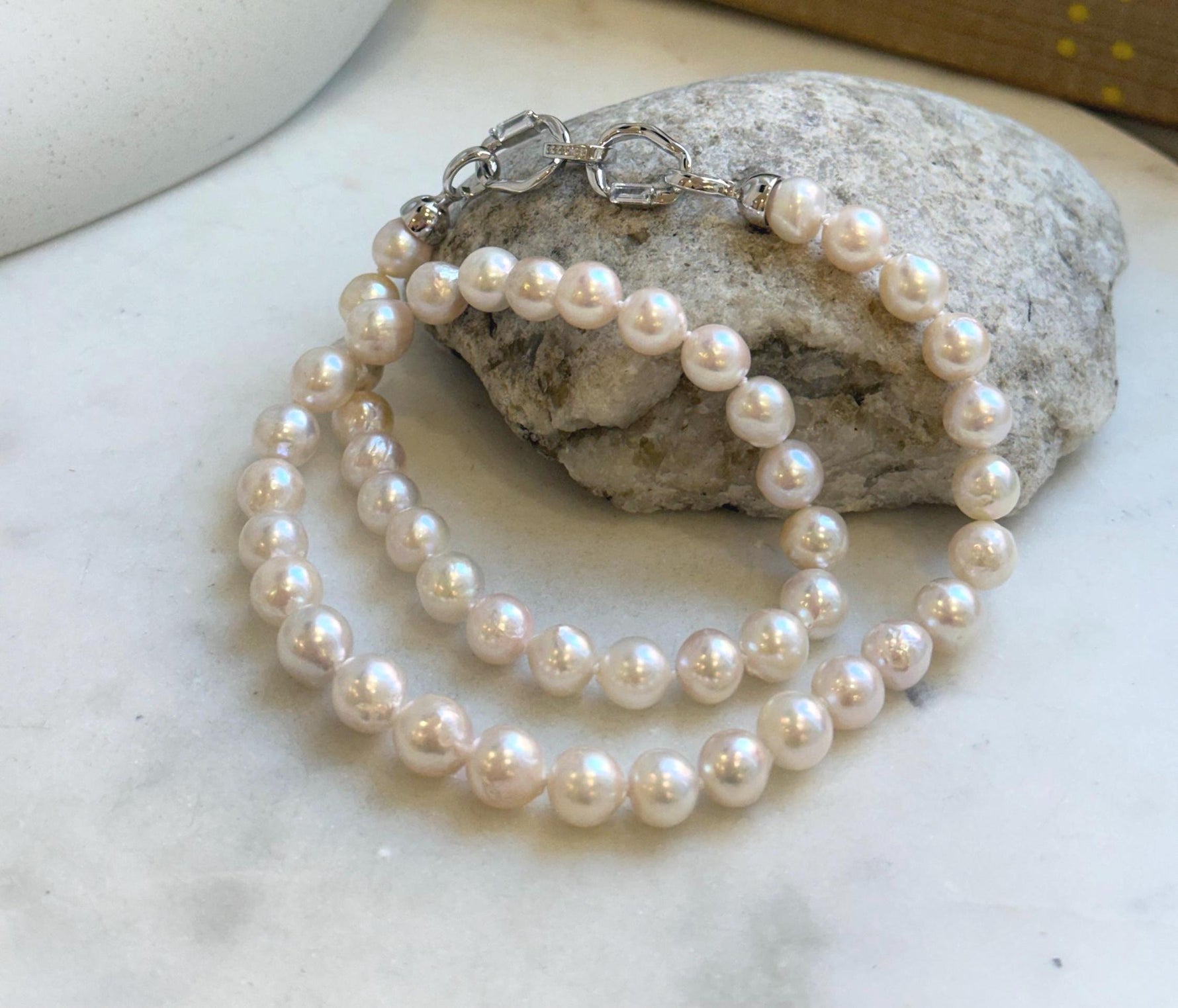 Elly’s 7.7-8.7mm 47pcs Akoya Ivory w/ pink hue ocean pearls necklace choker: Extreme luster mirrored, knotted, 18.2”, S925 silver necklace. gift for her anniversary