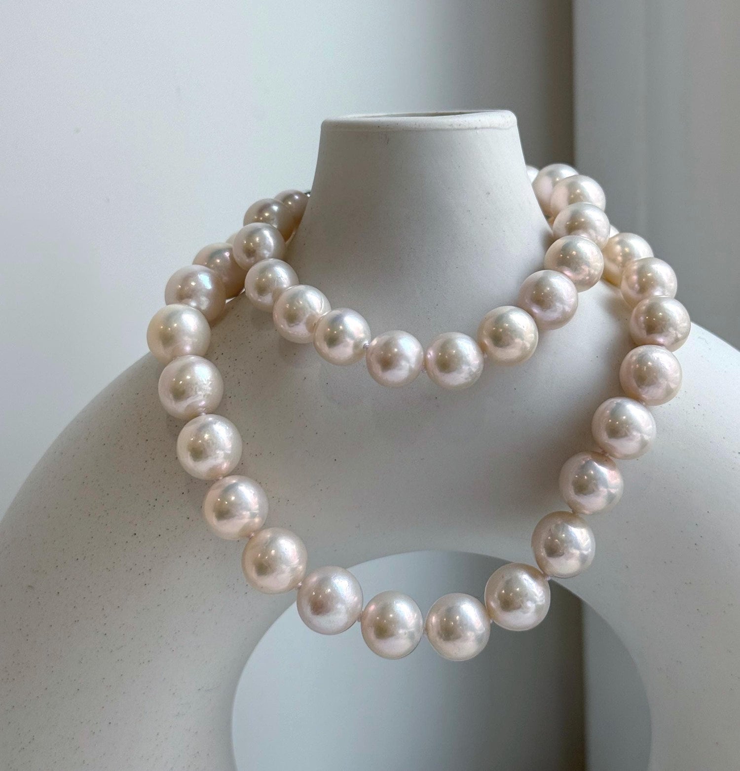 Elly’s 41pcs Top quality light rose round Edison Pearls Necklace Strand: Extreme luster mirrored, 8.5-11.1mm, 18.8”, S925 silver necklace. gift for her Valentine’s Day