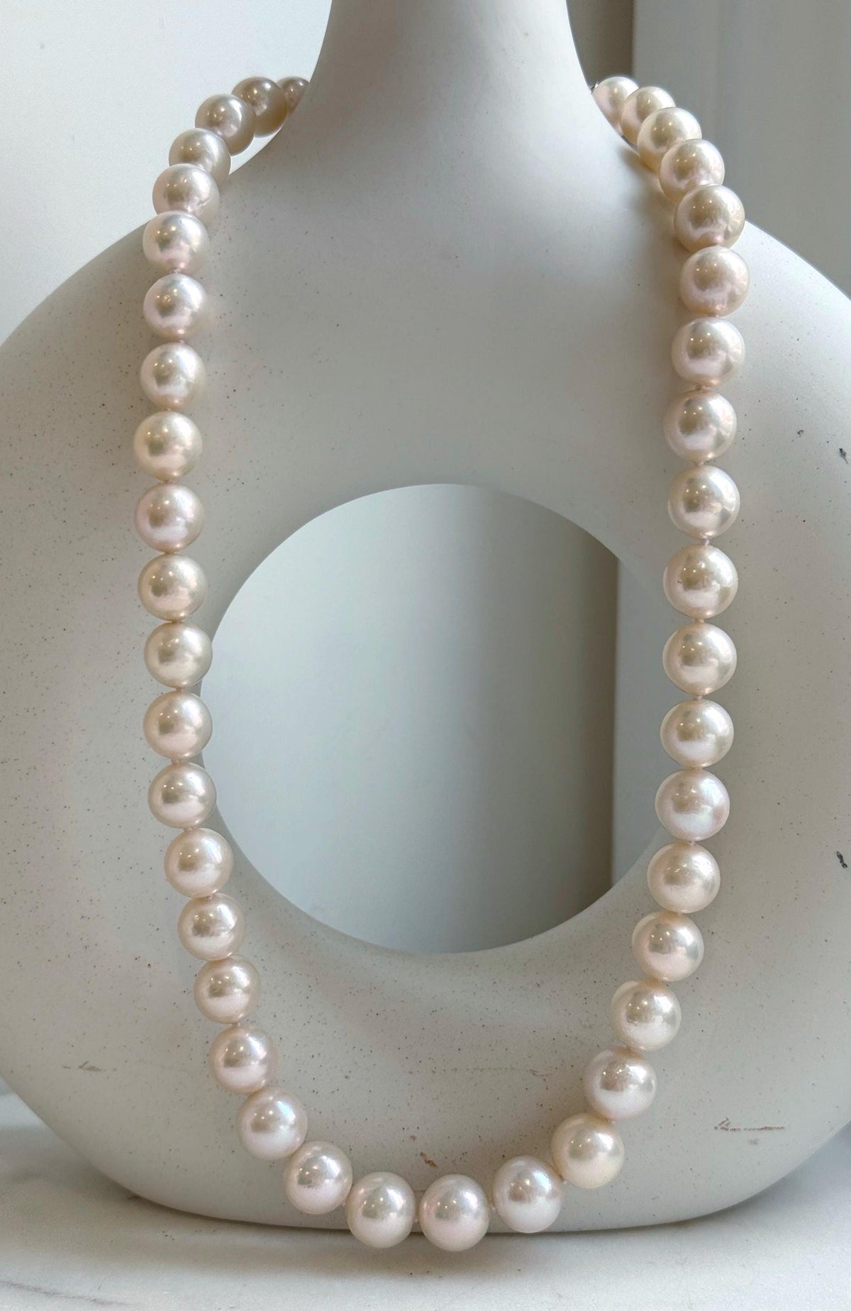 Elly’s 41pcs Top quality light rose round Edison Pearls Necklace Strand: Extreme luster mirrored, 8.5-11.1mm, 18.8”, S925 silver necklace. gift for her Valentine’s Day