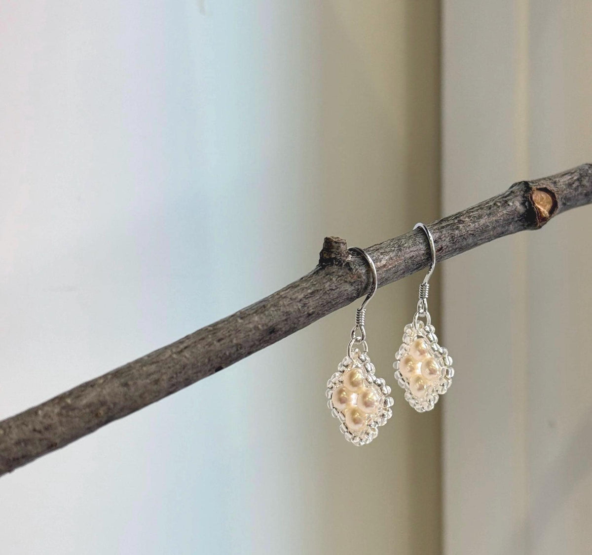 Elly’s Freshwater white Pearls Earrings hooks: Extreme luster Mirrored, 3.9mm, 2.8cm high, S925 silver cute vintage earrings.