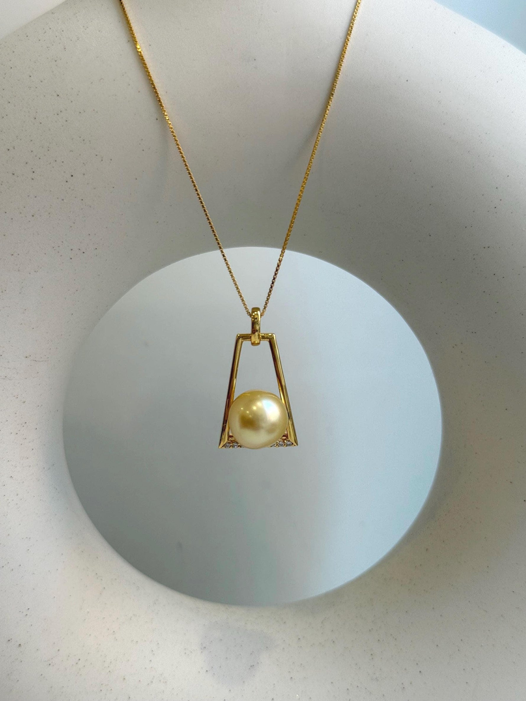 Elly’s 10.8mm South sea golden Pearl pendant: Extreme luster mirrored, ultra gold pearl, 2.6cm high, S925 silver Vintage pendant chain set.