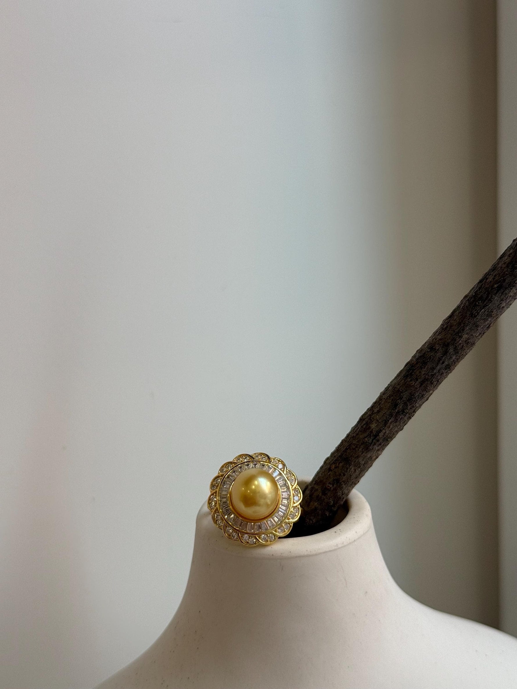 Elly’s 8.9mm Rare South sea deep Tea golden ocean pearl Ring: Extreme luster mirrored, S925 silver with gold plated adjustable floral Ring. gift for her anniversary