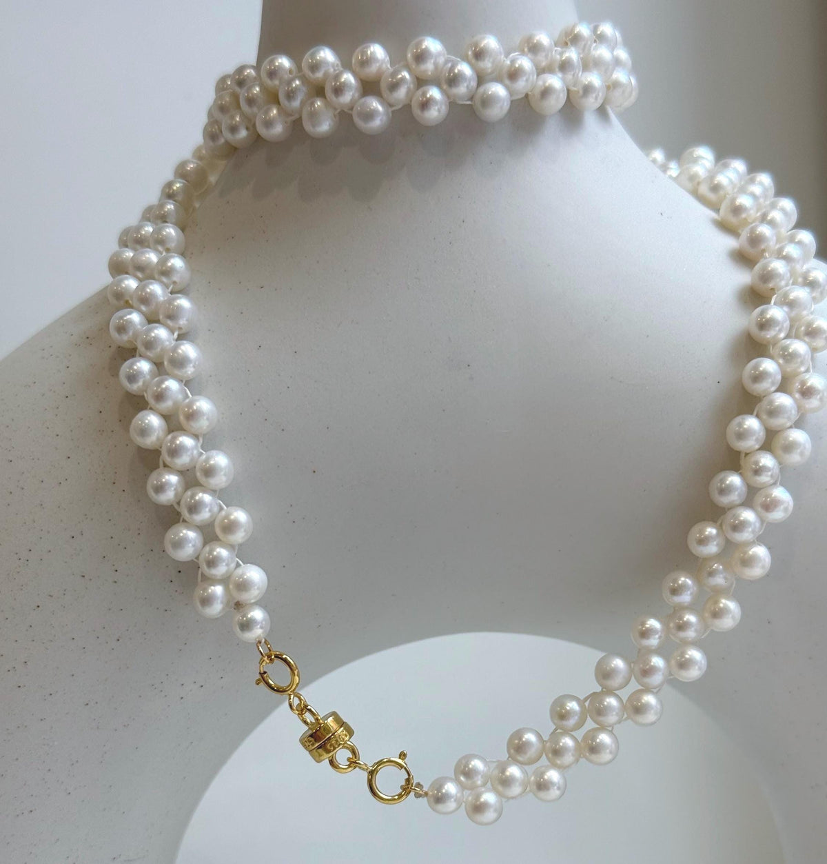 Elly’s 3-ply 4.2-4.4mm white pearls necklace: Extreme luster, Handmade, 16.7”, S925 silver magnetic clips necklace strand. gift for her weddings