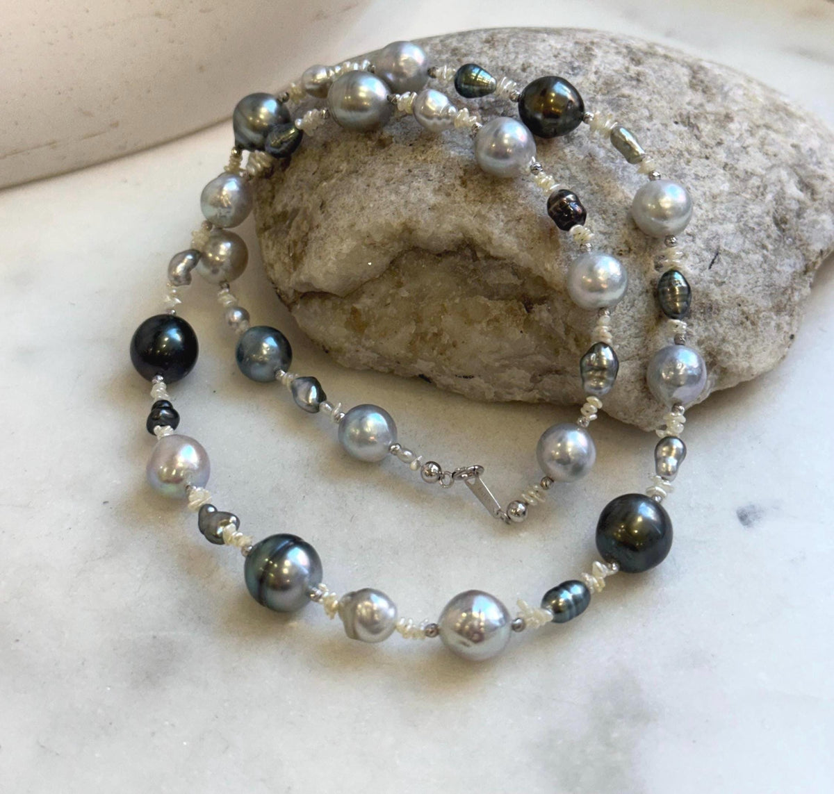 Elly’s Au750 18k White gold saltwater keshi pearls Necklace: Extreme luster, Tahitian Keshi Akoya Ocean pearls, 18.1”, 18k gold elegant unique pearls necklace. gift for her birthday