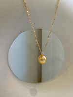 Elly’s Au750 18k gold South sea golden Pearl pendant: Extreme luster mirrored, 10.4mm, 1.4cm high, 18k gold pendant S925 silver chain set. gift for her