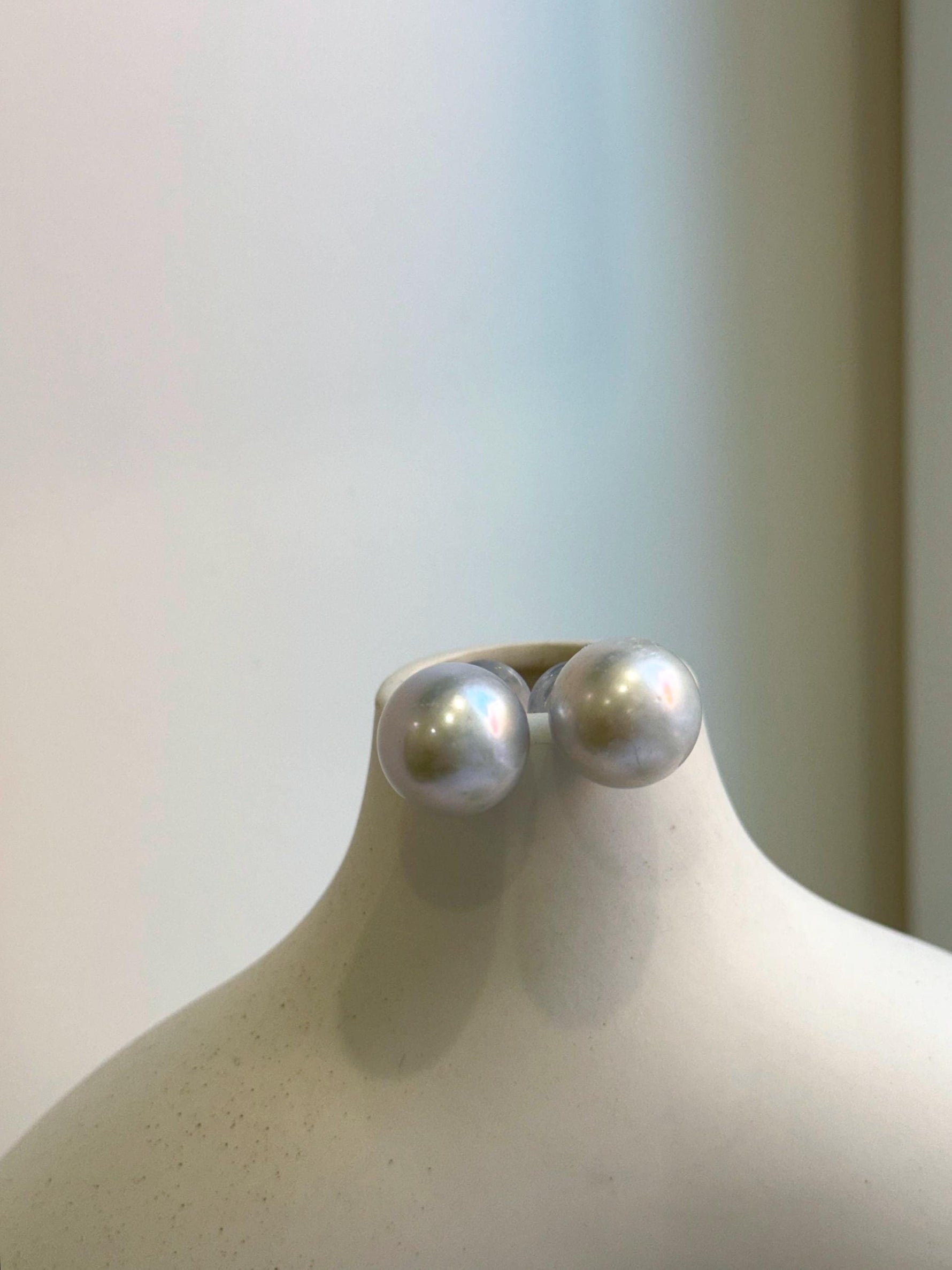Elly’s 14.8mm Huge Edison blue silver Pearls Earrings Studs: Extreme luster, S925 silver cool minimalist big earrings. Pearl Jewelry Idea