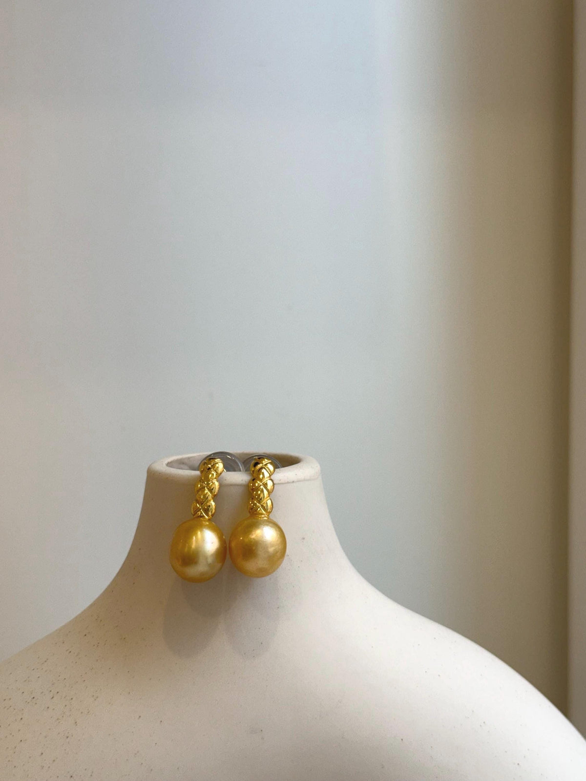 Elly’s 10.6mm South sea ultra golden ocean Pearls Earrings: Extreme luster mirrored, 2.3cm high, S925 silver cool earrings.gift for her Valentine’s Day