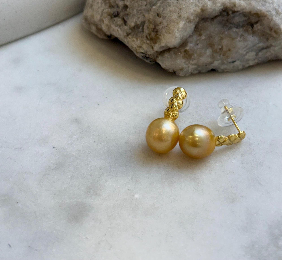 Elly’s 10.6mm South sea ultra golden ocean Pearls Earrings: Extreme luster mirrored, 2.3cm high, S925 silver cool earrings.gift for her birthday