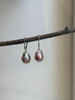 Elly’s Freshwater baroque pearls Heart Earrings: Extreme luster mirrored, Rose Iridescent, to 18mm, S925 silver earrings.Pearl Jewelry Idea.