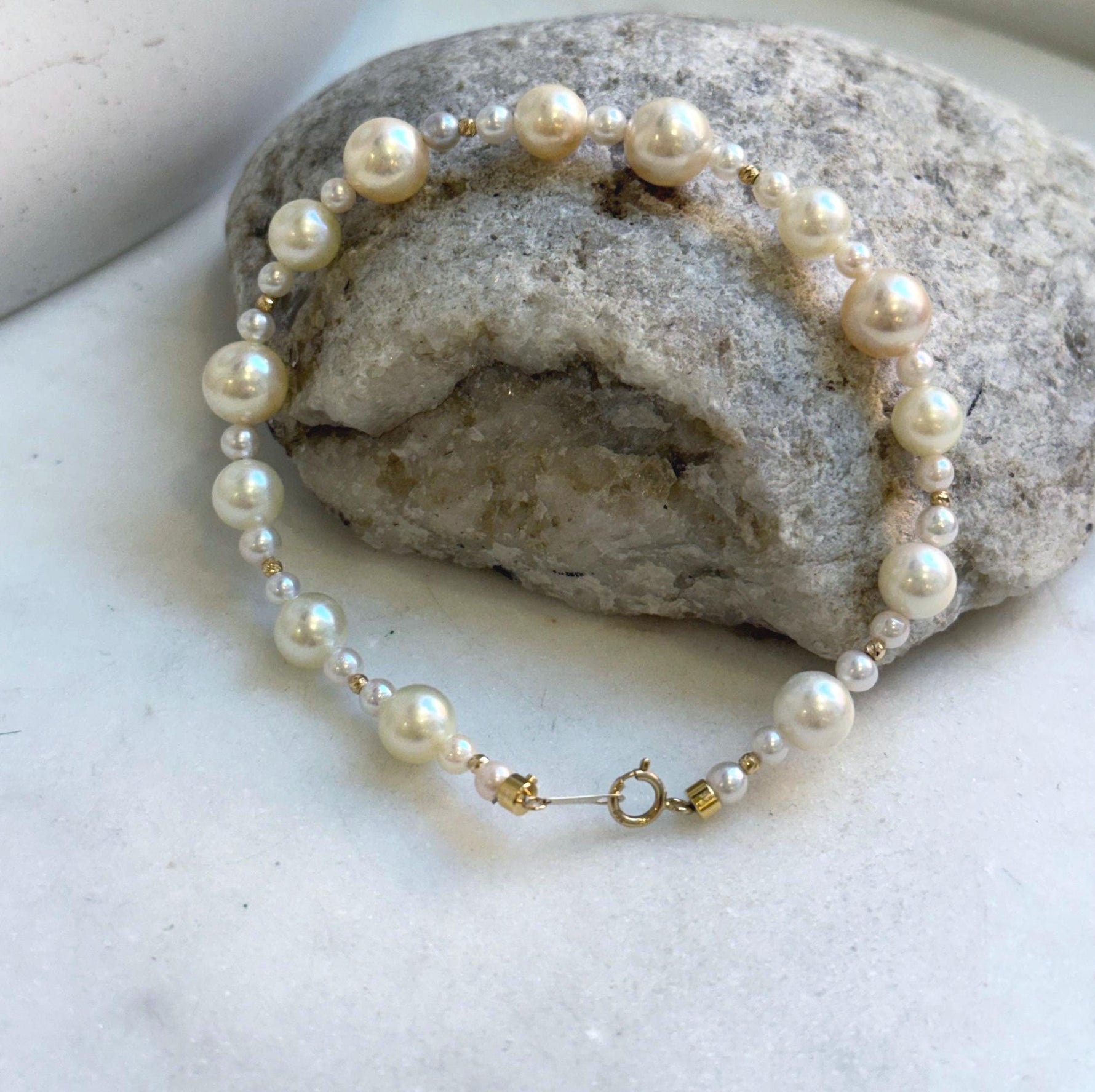 Elly’s Au750 18K gold Akoya Ocean Pearls Bracelet: Extreme luster Mirrored effect, 3.4-7.9mm, 18k Gold beads clips, 7.7” long. gift for her