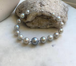 Elly’s Au750 18K gold 14pcs Tahitian Akoya Ocean Pearls Bracelet: Extreme luster Mirrored effect, 6.9-10.7mm, 18k Gold bracelet, 7.8” long, gift for her