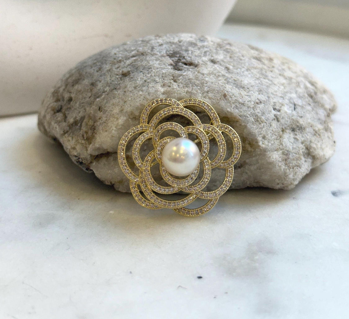 Elly’s 9.9mm Genius Huge Akoya Ivory ocean Pearl Floral Brooch: Extreme luster mirrored, 3.5cm dia. gift for her holiday