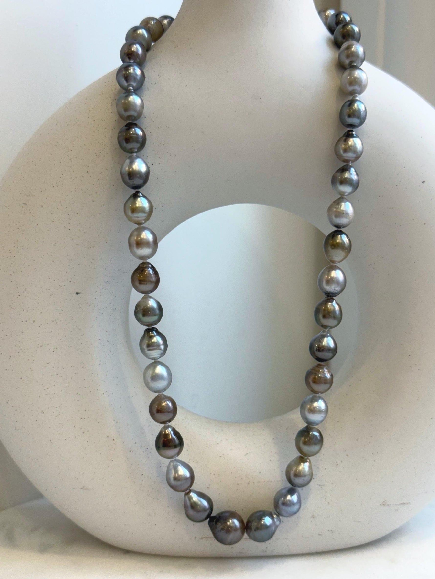 Elly’s 8.1-10.6mm 41pcs Tahitian Ocean pearls necklace: Extreme luster, Hand knotted, 17.8”, S925 silver necklace strand, gift for her