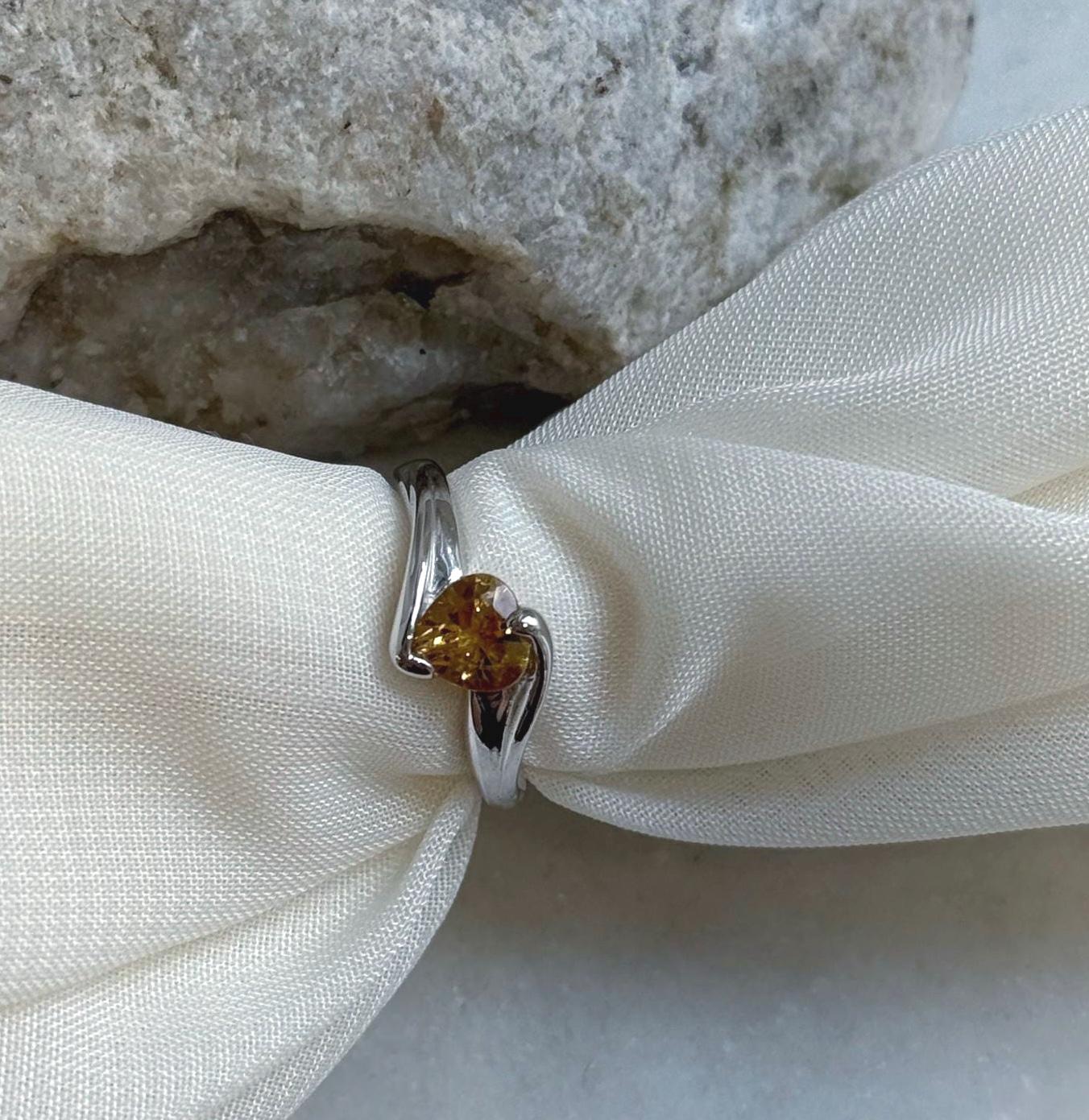Elly’s Genius Citrine S925 silver Heart Ring, US