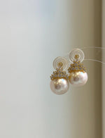 Elly’s 12.1mm Edison white Pearls pink hue Crown Earrings: Extreme luster Mirrored, 2cm high, S925 silver earrings.