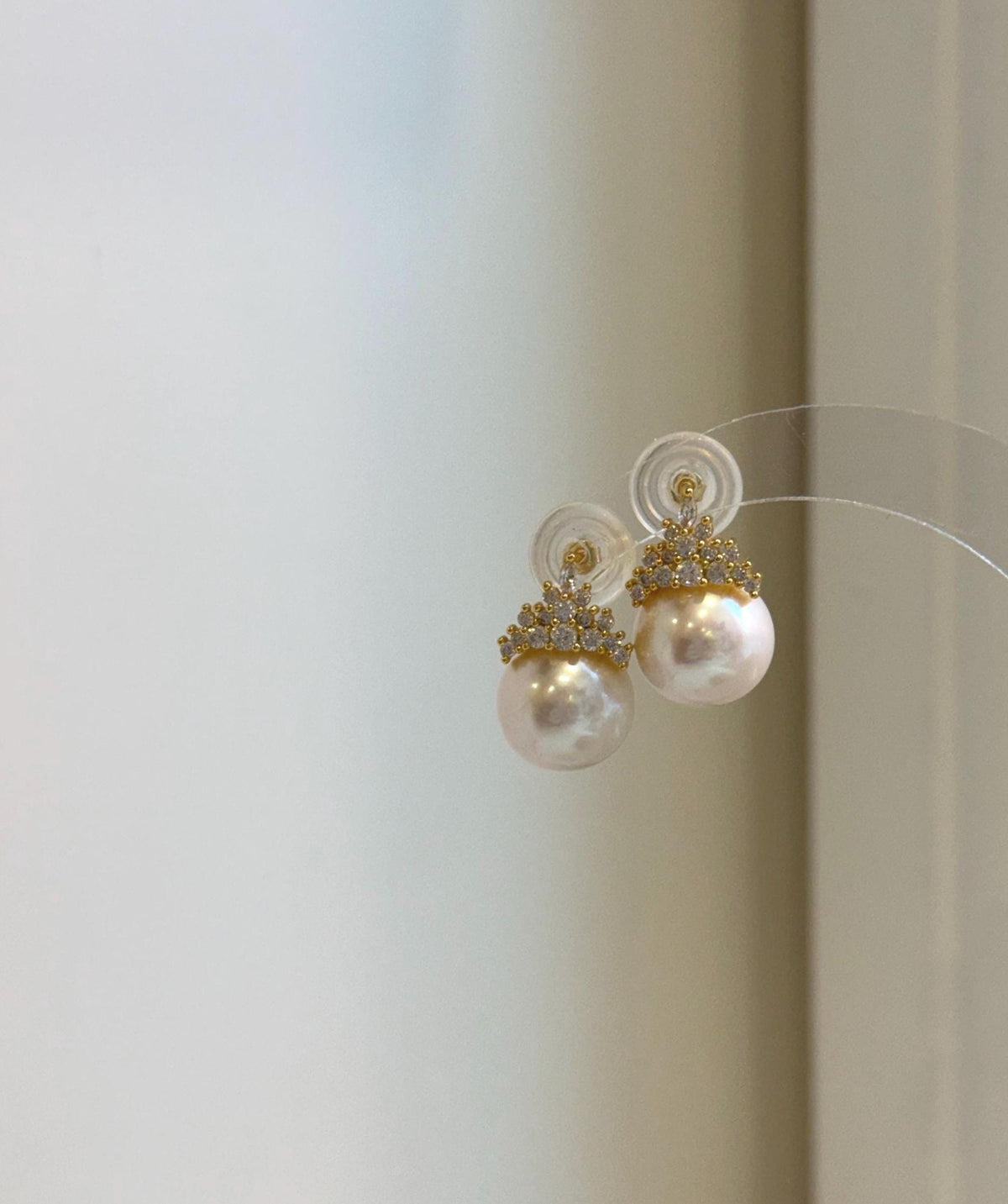 Elly’s 12.1mm Edison white Pearls pink hue Crown Earrings: Extreme luster Mirrored, 2cm high, S925 silver earrings.gift for her statement
