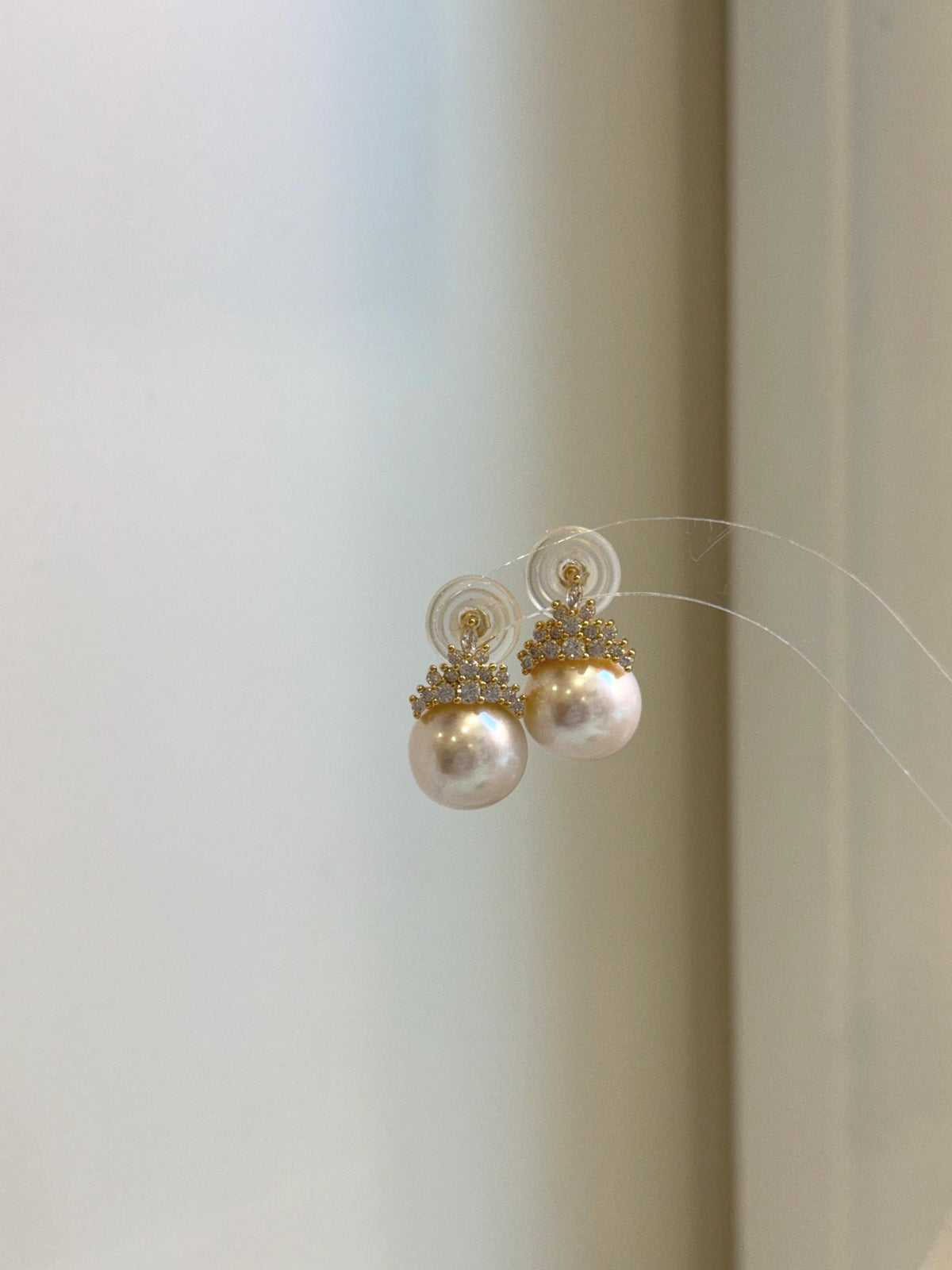 Elly’s 12.1mm Edison white Pearls pink hue Crown Earrings: Extreme luster Mirrored, 2cm high, S925 silver earrings.gift for her Valentine’s Day