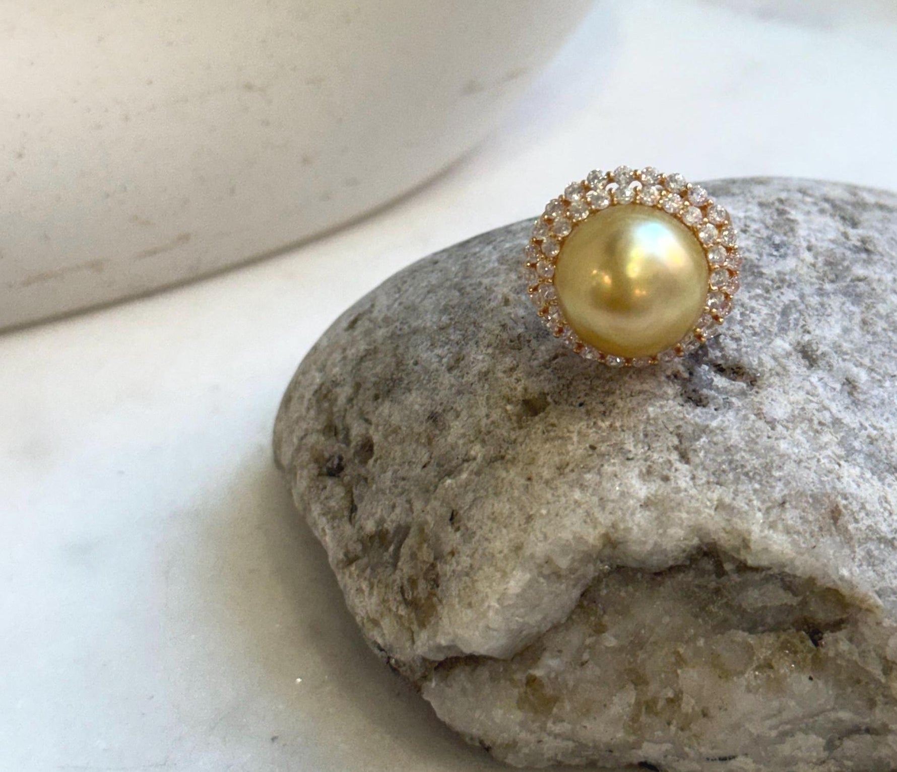 Elly’s 14.2mm South sea Tea gold ocean pearl Ring: Extreme luster mirrored, 2cm dia, S925 silver with gold plated adjustable Vintage Ring. gift for her holiday