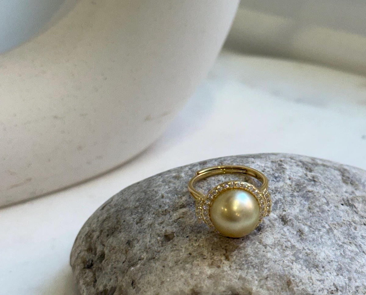 Elly’s 11.1mm South sea Ultra gold ocean pearl Ring: Extreme luster mirrored, S925 silver with gold plated adjustable Vintage Ring.Gift for her