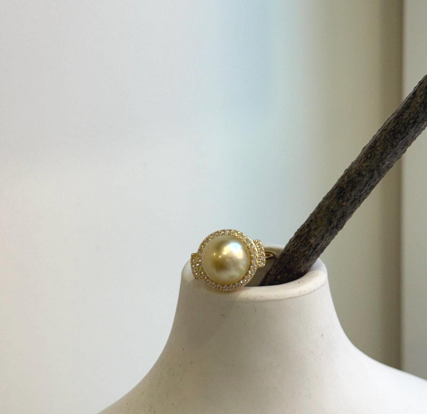 Elly’s 11.1mm South sea Ultra gold ocean pearl Ring: Extreme luster mirrored, S925 silver with gold plated adjustable Vintage Ring.Gift for her