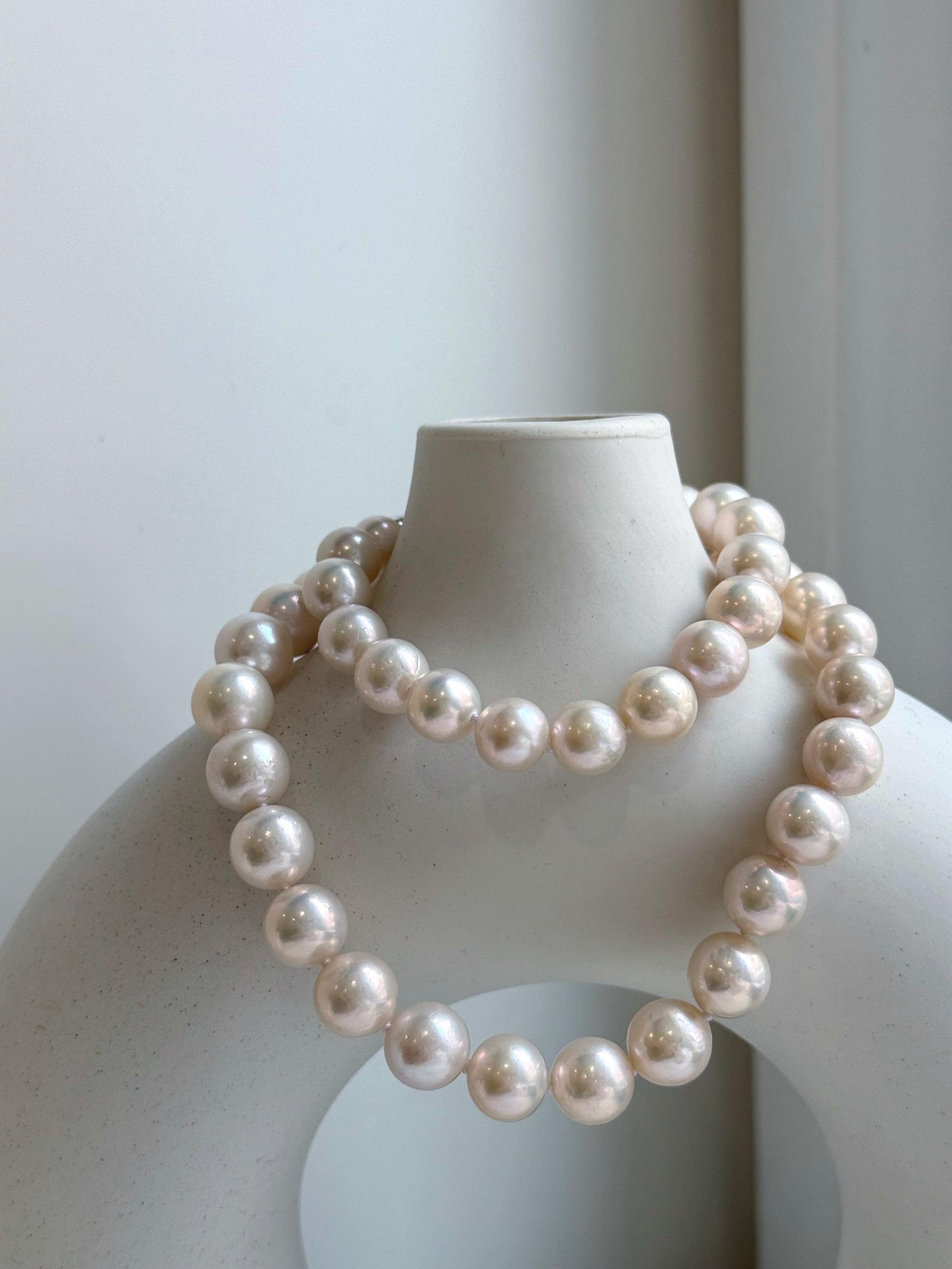 Elly’s 41pcs Top quality light rose round Edison Pearls Necklace Strand: Extreme luster mirrored, 8.5-11.1mm, 18.8”, S925 silver necklace. gift for her Valentine’s Day