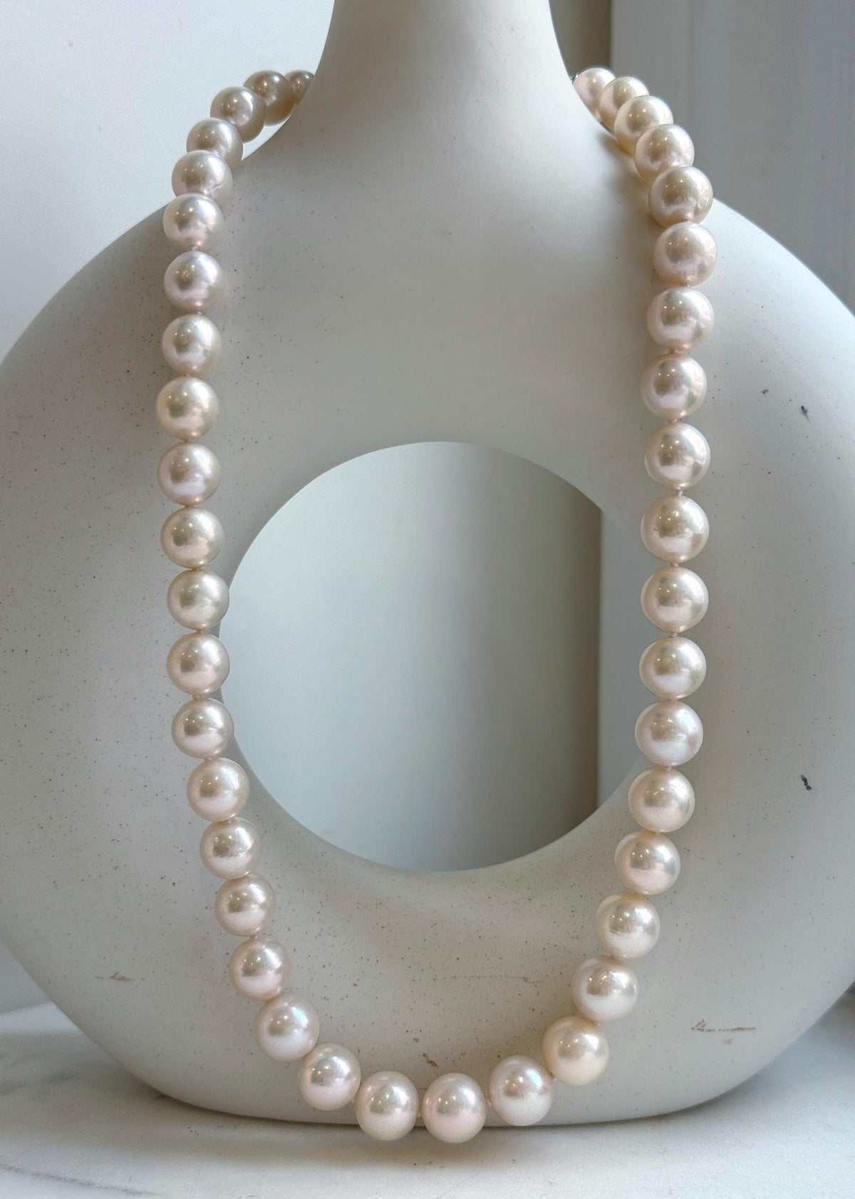 Elly’s 41pcs Top quality light rose round Edison Pearls Necklace Strand: Extreme luster mirrored, 8.5-11.1mm, 18.8”, S925 silver necklace. gift for her Valentine’s Day