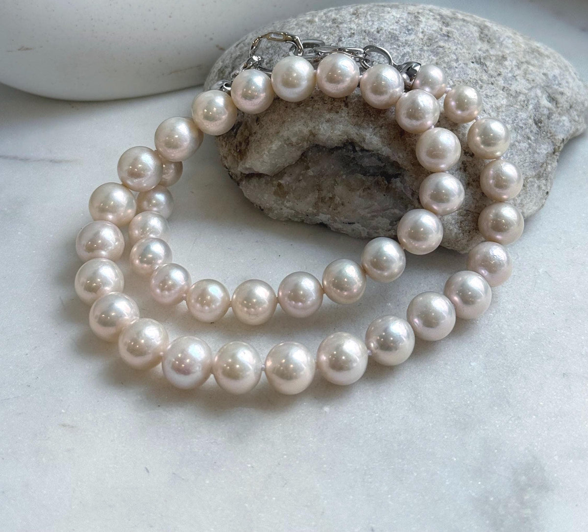 Elly’s 41pcs Top quality light rose round Edison Pearls Necklace Strand: Extreme luster mirrored, 8.5-11.1mm, 18.8”, S925 silver necklace. gift for her Valentine’s Day