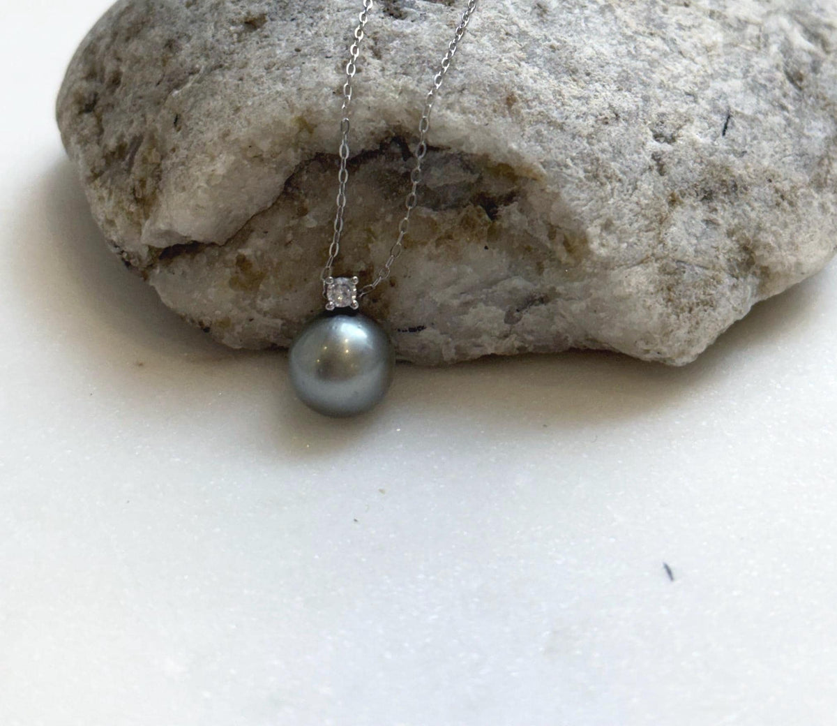 Elly’s 10.8mm Tahitian platinum ocean pearl pendant: Extreme luster mirrored, 1.4cm high, S925 silver pendant chain set. gift for her