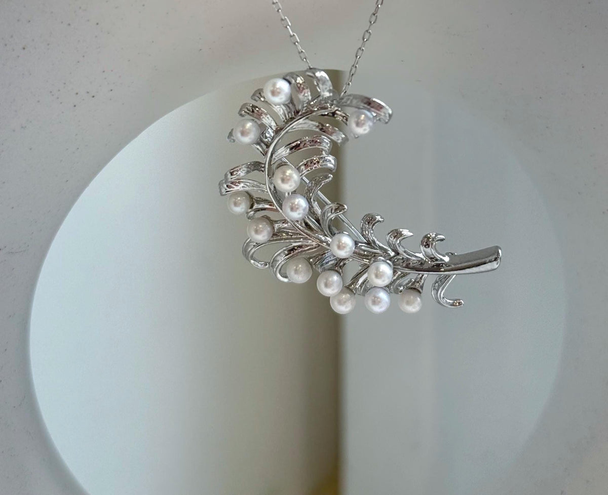 Elly’s 14pcs White small pearls Leaf Brooch Pendant 2in1: Extreme luster mirrored, 3-3.5mm, 3x4cm, gift for her daily brooch
