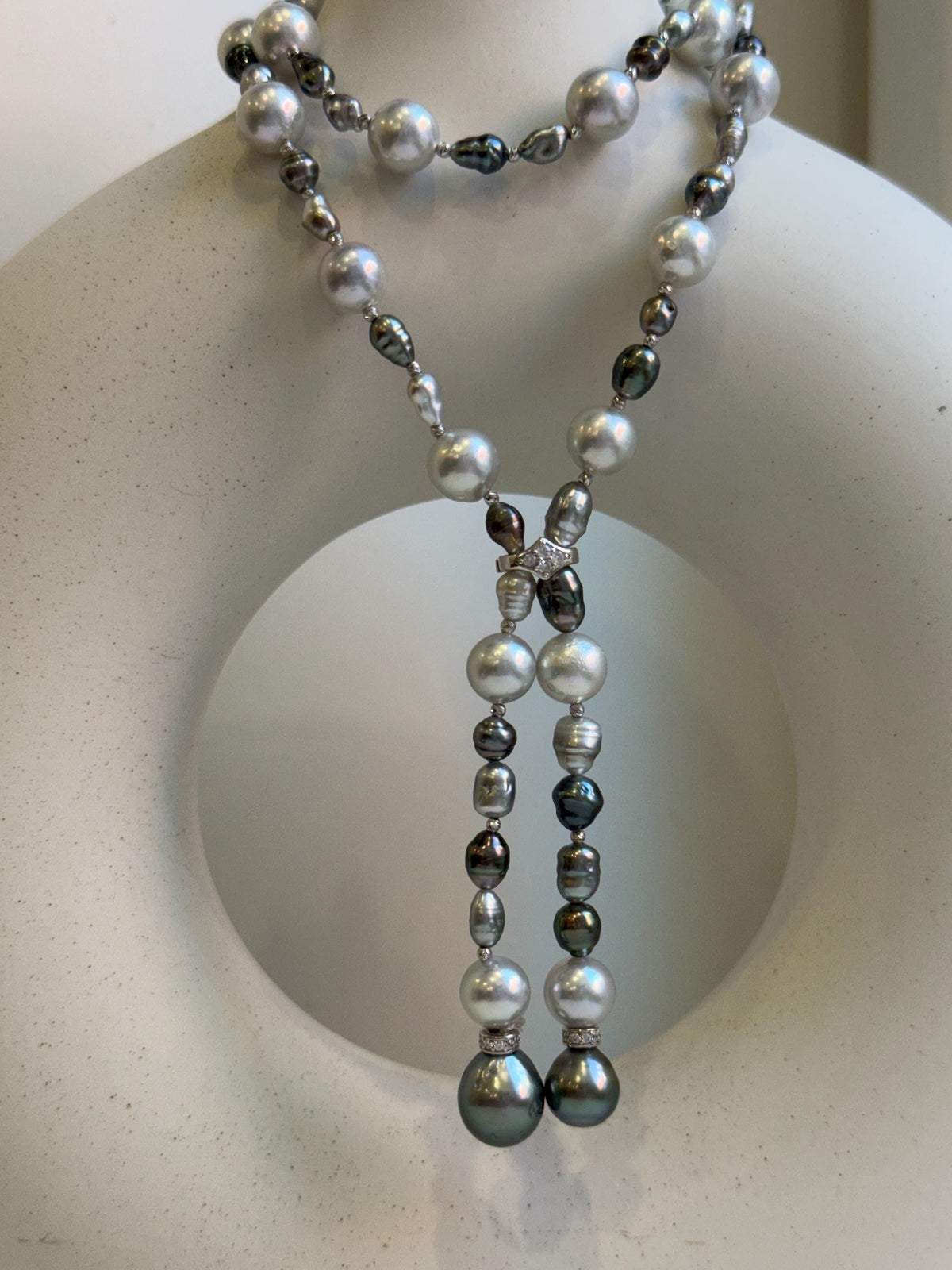 Elly’s Au750 18k White gold saltwater keshi pearls Necklace: Extreme luster, Tahitian Keshi Akoya Ocean pearls, 22.4”, 18k gold necklace.