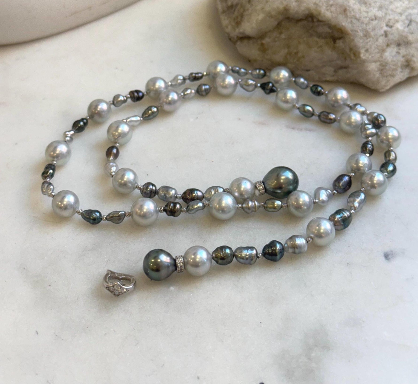 Elly’s Au750 18k White gold saltwater keshi pearls Necklace: Extreme luster, Tahitian Keshi Akoya Ocean pearls, 22.4”, 18k gold necklace.