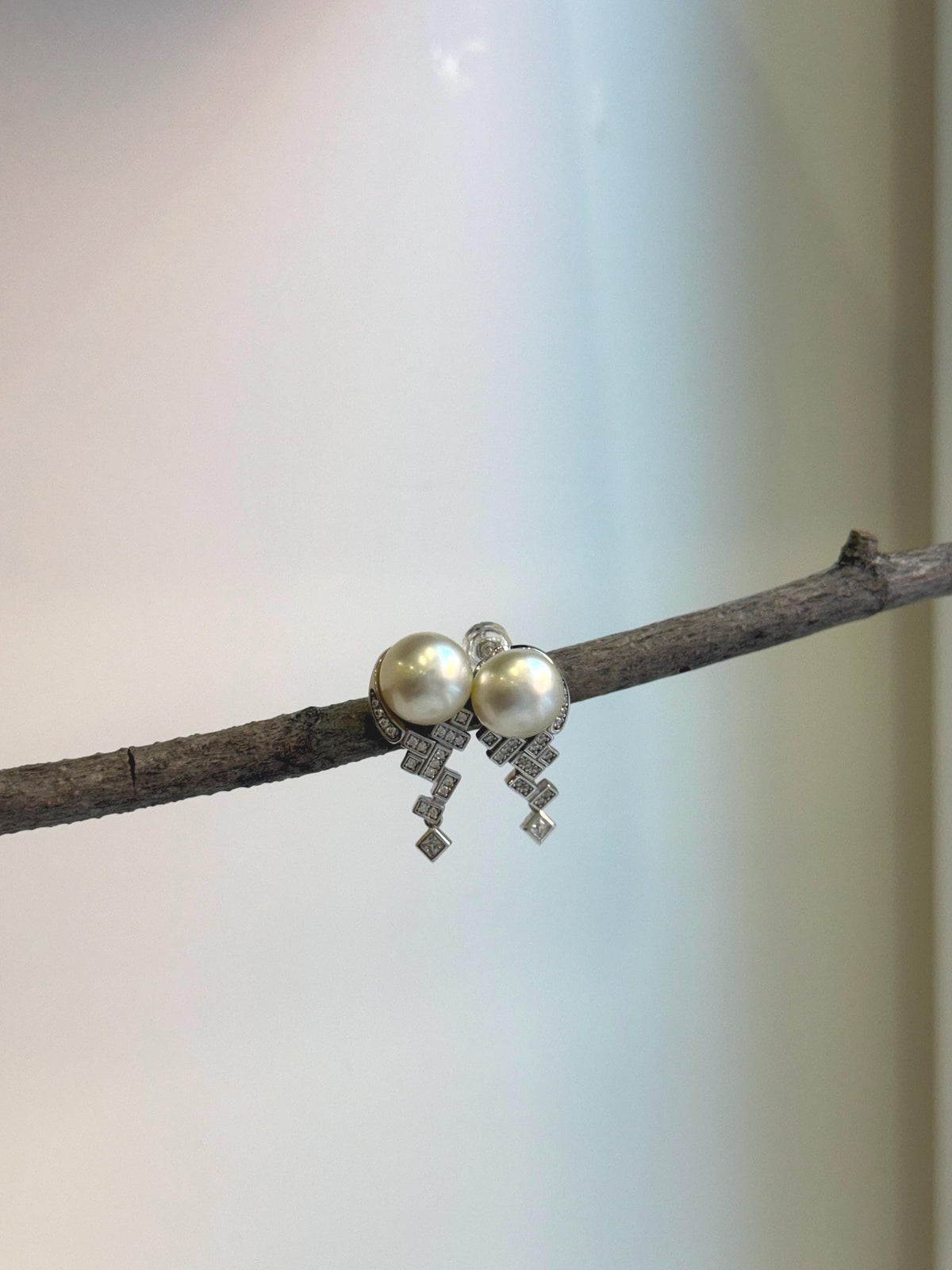 Elly’s 10mm Australian Ocean White Pearls Earrings Chandeliers: Extreme luster mirrored, S925 silver vintage earrings. Gift for her