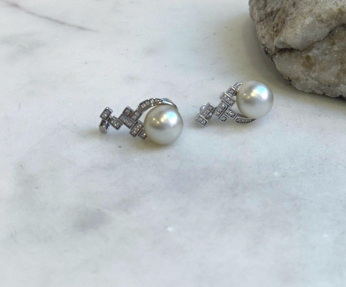 Elly’s 10mm Australian Ocean White Pearls Earrings Chandeliers: Extreme luster mirrored, S925 silver vintage earrings. high quality gift for her Valentine’s Day