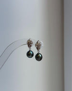 Elly’s 8.7mm Tahitian Peacock green ocean pearls leaf earrings: Extreme luster mirrored, 2.4cm high, silver earrings. Pearl jewelry idea. gift for her holiday