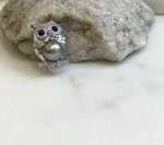 Elly’s 10.4mm Tahitian silver platinum Ocean Pearl owl Brooch: Extreme luster mirrored, 1.2x2.7cm, Pearl jewelry idea.