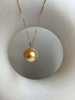 Elly’s 14.9mm Huge South Sea Gold iridescentocean Pearl pendant: Extreme luster mirrored. S925 silver vintage pendant necklace set.gift for her