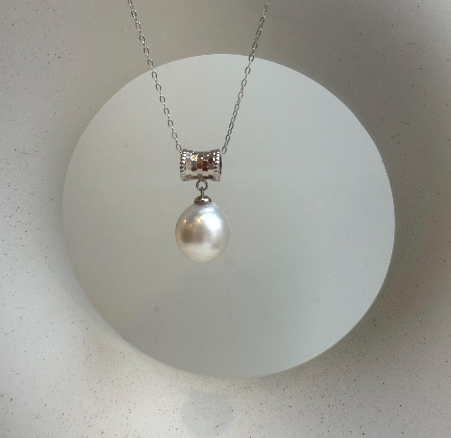 Elly’s 11.7mm Australian ocean white pearl cool Pendant: Extreme luster, 2.4cm high, S925 silver pendant chain set. gift for her