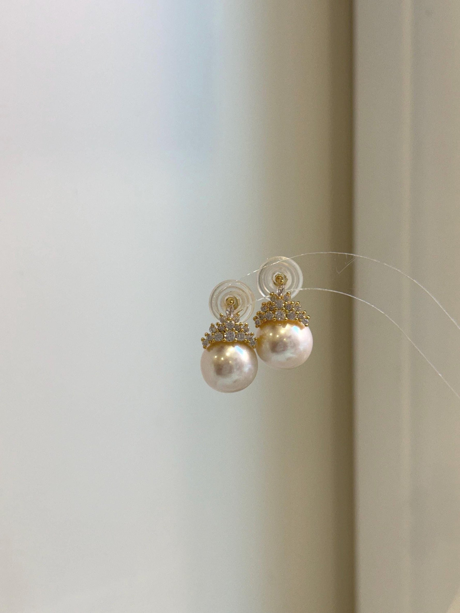 Elly’s 12.1mm Edison white Pearls pink hue Crown Earrings: Extreme luster Mirrored, 2cm high, S925 silver earrings.gift for her birthday