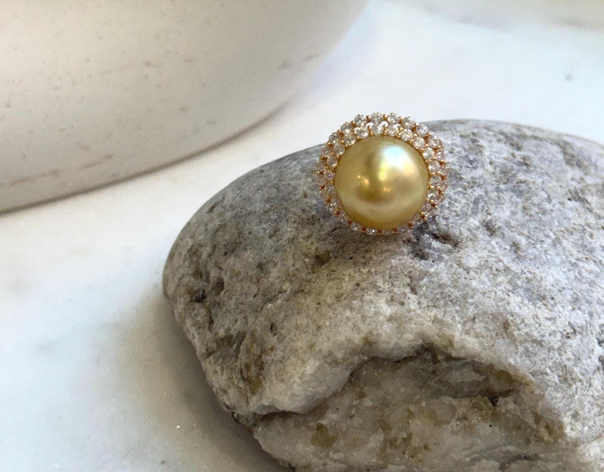 Elly’s 14.2mm South sea Tea gold ocean pearl Ring: Extreme luster mirrored, 2cm dia, S925 silver with gold plated adjustable Vintage Ring. gift for her