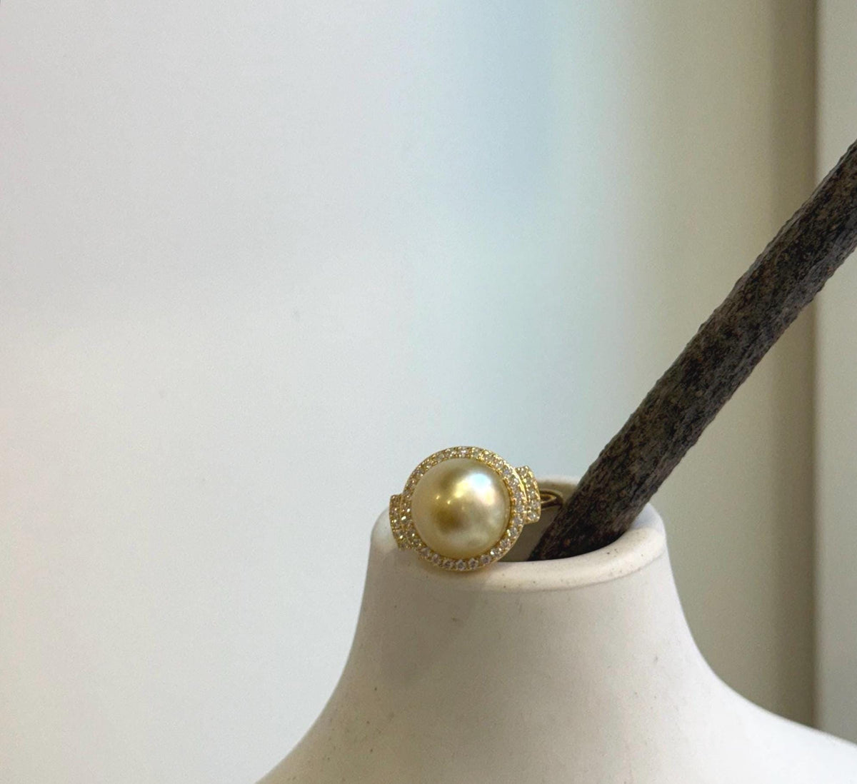 Elly’s 11.1mm South sea Ultra gold ocean pearl Ring: Extreme luster mirrored, S925 silver with gold plated adjustable Vintage Ring.Gift for her