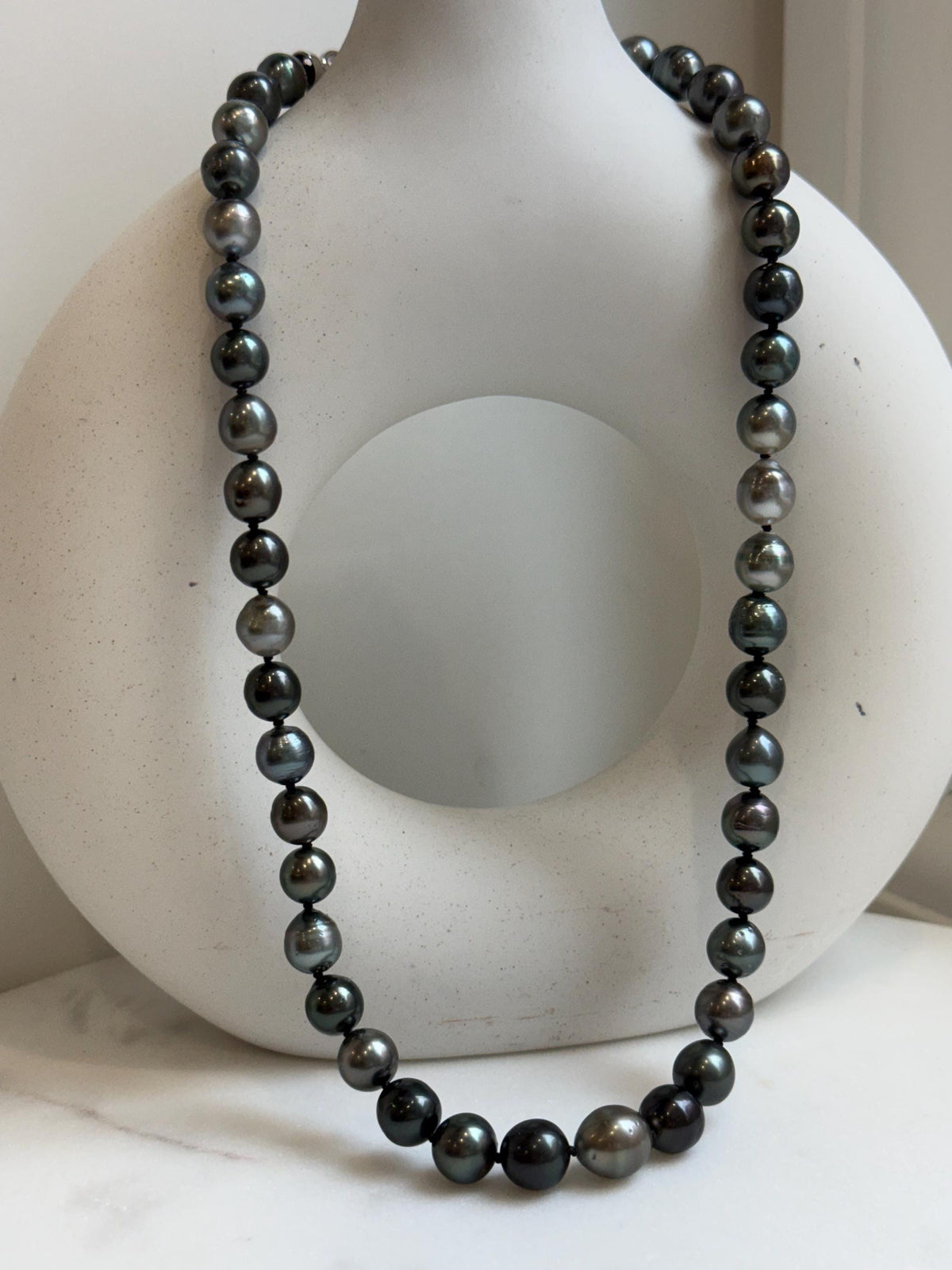 Elly’s 43pcs 8.9-11.1mm Tahitian Multicolor Ocean Pearls Necklace: extreme luster mirrored, knotted 20.5”, S925 silver necklace.gift for her
