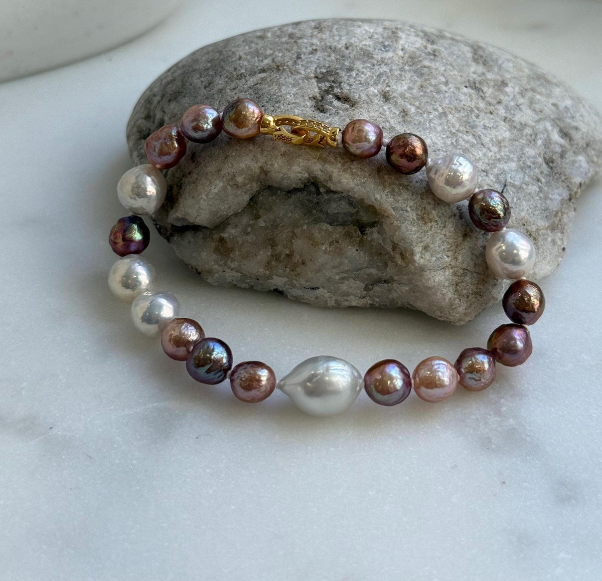 Elly’s Metallic pink rose gold pearls Bracelet: Extreme luster mirrored, 8” knotted, S925 silver Braclet. Pearl jewelry idea, gift for her
