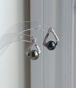 Elly’s 9.2mm Tahitian Peacock hunter ocean Pearls Cool Earrings Hoops: Extreme luster Mirrored, 2.1cm high, S925 silver earrings. gift for her