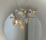 Elly’s Edison peach Gold Pearl Bird Brooch Pendant 2in1: Extreme luster mirrored, 10.7mm, 5x5cm, s925 silver chain not included.gift for her