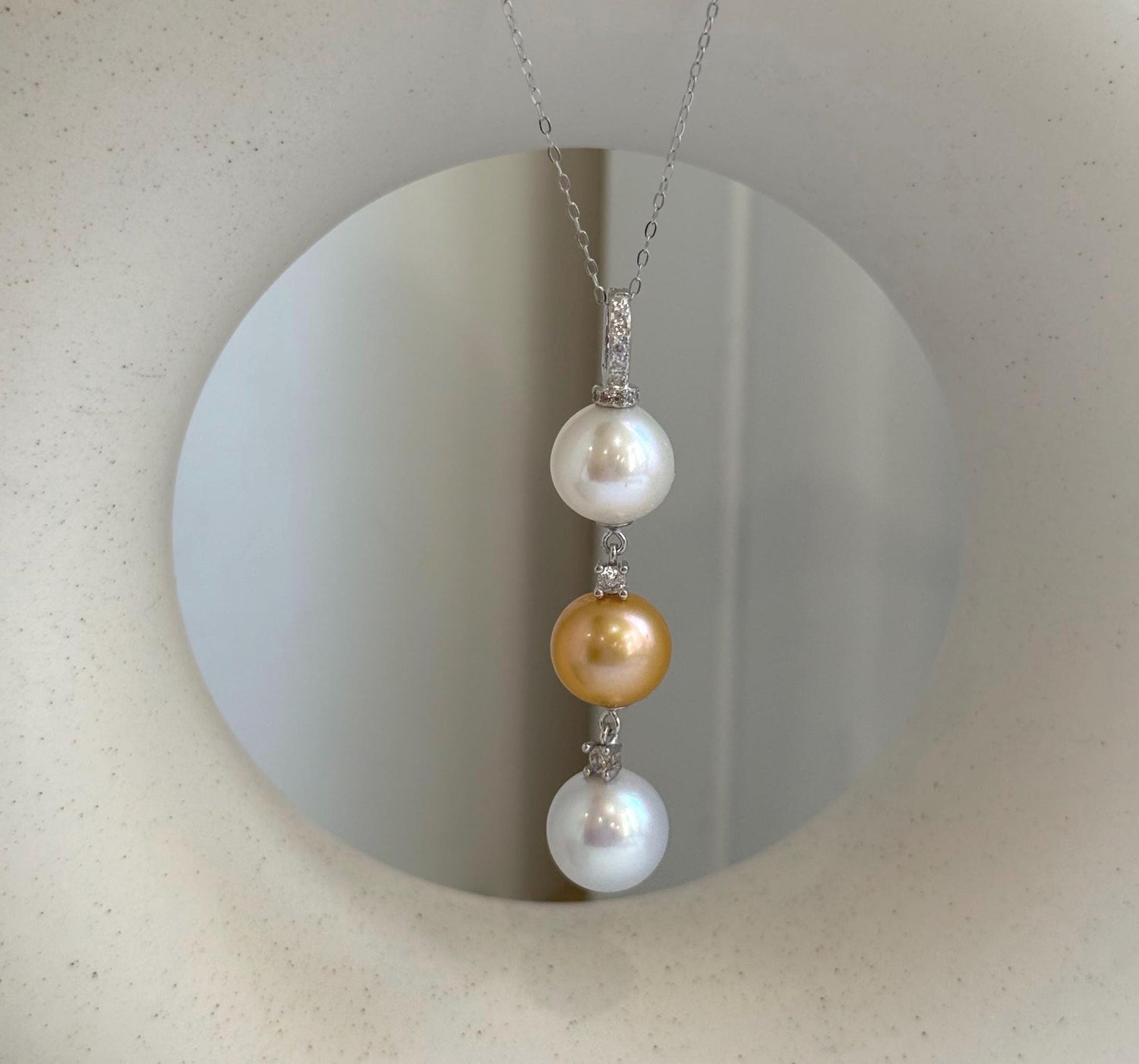 Elly’s 3pcs 11-11.2mm Edison Pears Pendant: Extreme luster mirrored, white golden blue pearls, 5.5cm, s925 silver necklace set.