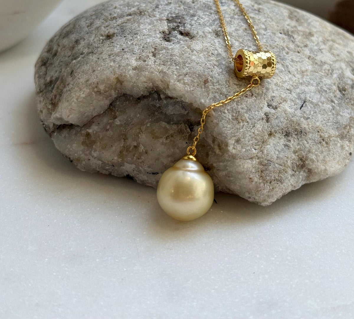 Elly’s 13x14mm South Sea light Gold ocean Pearl pendant: Extreme luster mirrored. 4.8cm high, S925 silver with gold plated cool pendant set, gift for her birthday