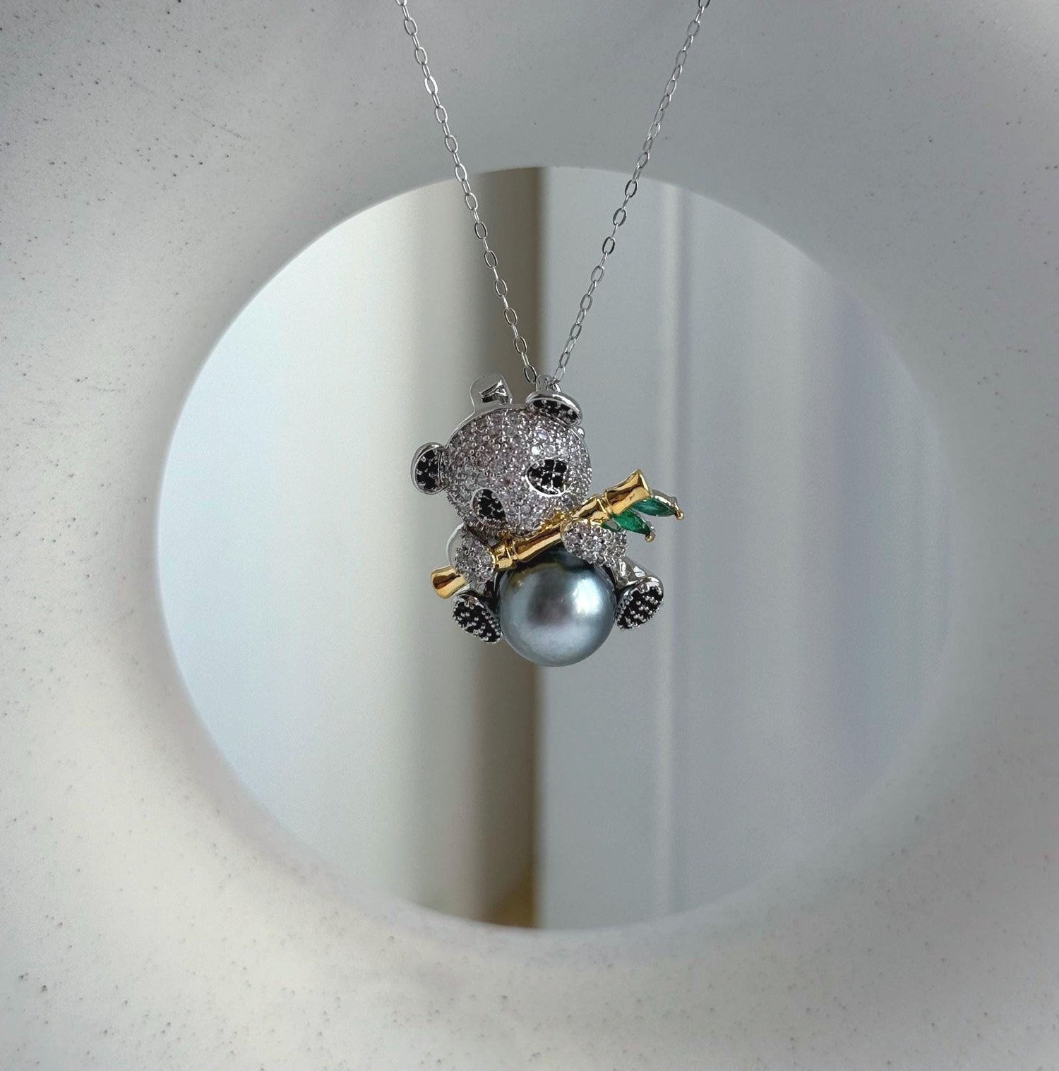 Elly’s 10.3mm Tahitian silver platinum Ocean Panda Brooch Pendant 2in1: Extreme Luster mirrored, 2.2x2.3cm, gift for her daily brooch